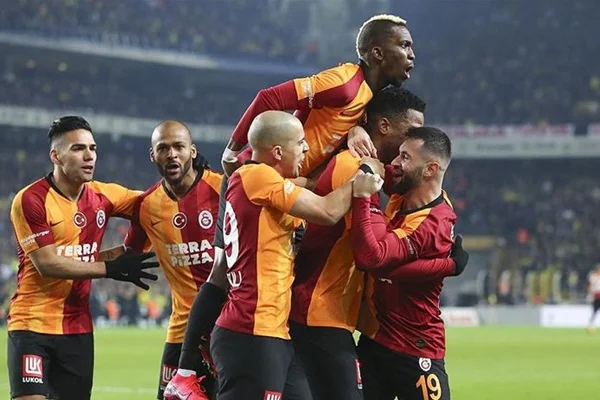 Galatasaray'ın Kadıköy'deki galibiyet hasreti sona erdi