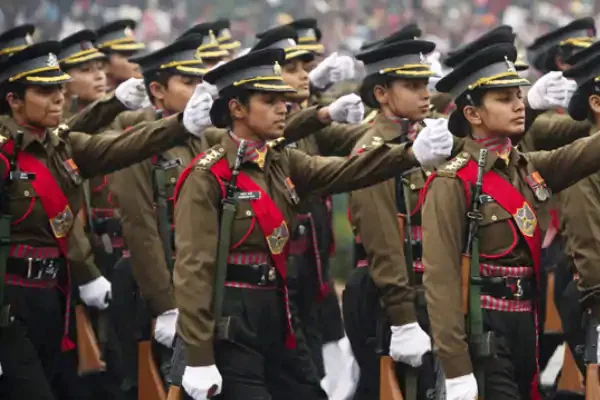 Hindistan'da ordudaki kadın personele ilişkin yeni karar