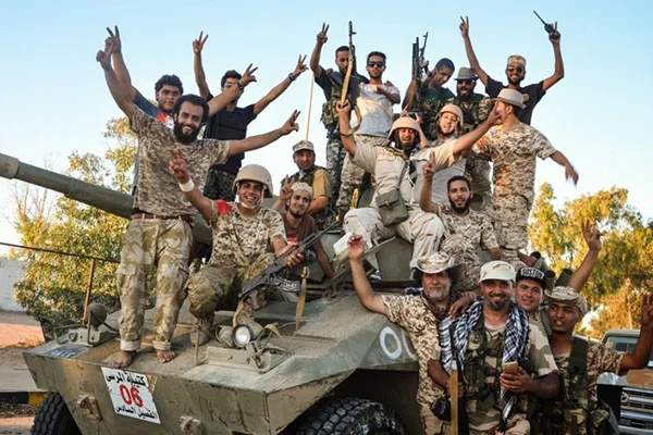İngiltere'den, Libya hamlesi