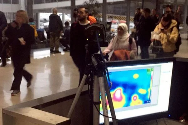 İSG'de ülkeye giren yolcular termal kameralarla kontrol ediliyor