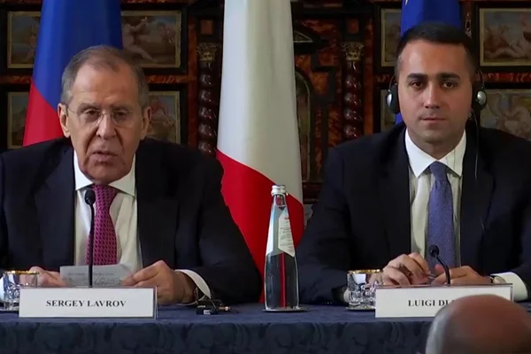 İtalyan ile Rus bakanlardan Libya görüşmesi