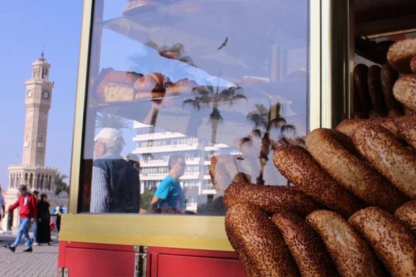 İzmir'de gevrek ve boyoza zam