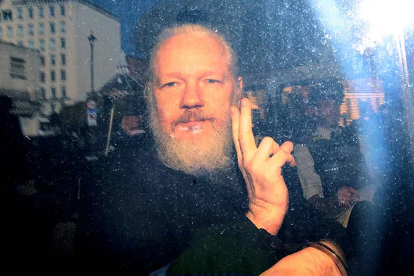 Julian Assange'ın avukatı: Adil yargılama yapılmıyor