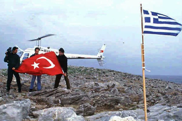 'Kardak krizi': 'Yunan pilota yardım teklif ettim, reddetti'