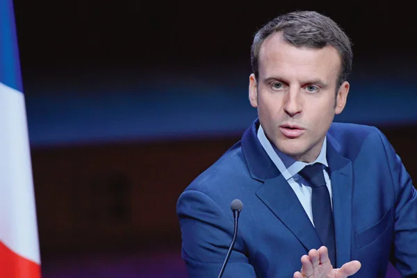 Macron: Esed rejimini kınıyorum