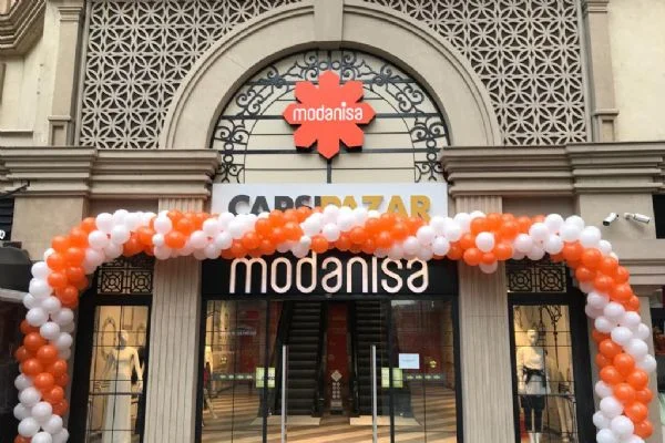 Modanisa Outlet,inanılmaz fiyatlarla açıldı