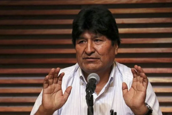 Morales, meclis üyeliği adaylığı için gerekli belgelerin kaybolmasına tepkili
