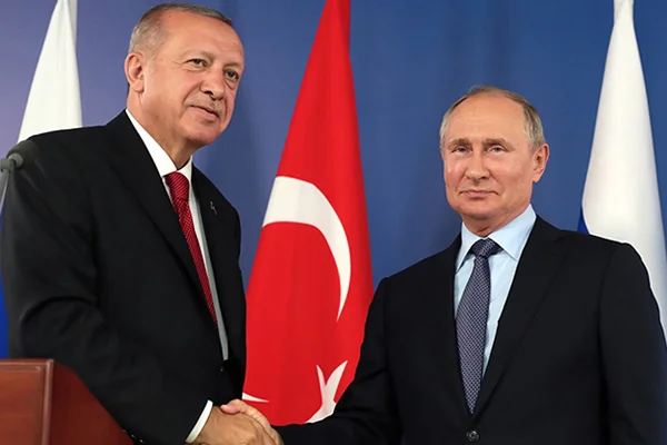 Moskova Komsomeltes gazetesi: Rus-Türk işbirliği Suriye'de barışı sağlayacak mı?