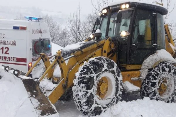Ordu Büyükşehir Belediyesi 374 araç ve 450 personel görev başında