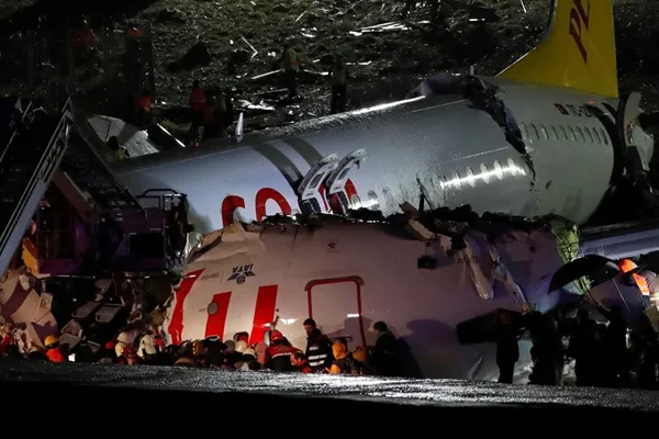 Pegasus'tan ''uçak kazası'' açıklaması