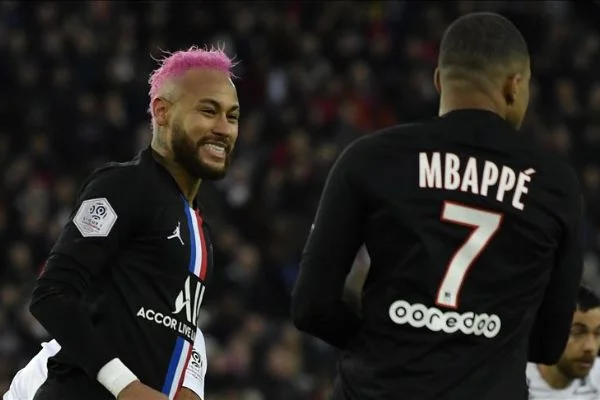 PSG, Montpellier'i 5 golle geçti