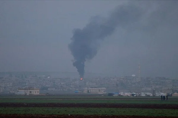 Rus uçakları Halep'te sivilleri vurdu: Ölü ve yaralılar var