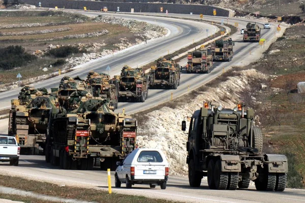 Rusya açıkladı: Türkiye İdlib'e kilometrelerce uzunlukta konvoy gönderdi