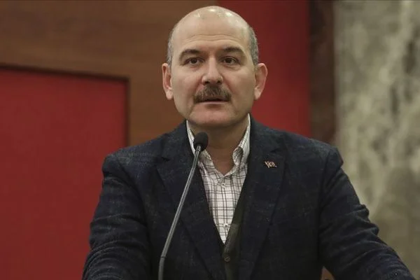 Soylu'dan koronavirüs için 'kaçak göçmen' uyarısı