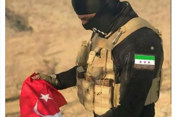 Suriye Milli Ordusu Komutanı'ndan Türk bayrağı paylaşımı