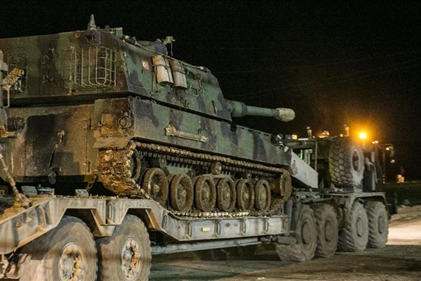 Suriye sınırına askeri sevkiyat devam ediyor
