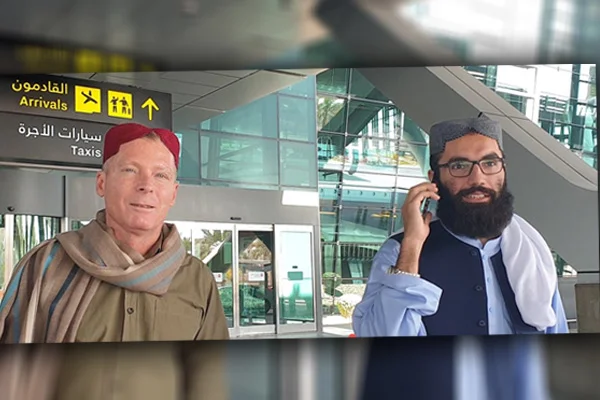 Taliban'ın serbest bıraktığı Amerikalı Weeks, Katar'da örgütün liderlerini ziyaret etti