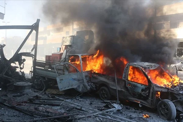 Tel Abyad'da bombalı terör saldırısı: Ölüler var