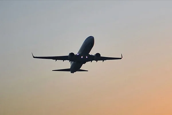 Türkiye ve İran arasındaki yolcu uçuşları durduruldu