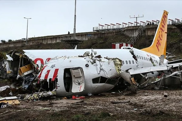 Uçak kazası soruşturmasında kaptan pilot tutuklandı