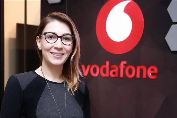 Vodafone'un bağlantılı araç çözümleri güvenli ve ekonomik sürüş deneyimi sunuyor