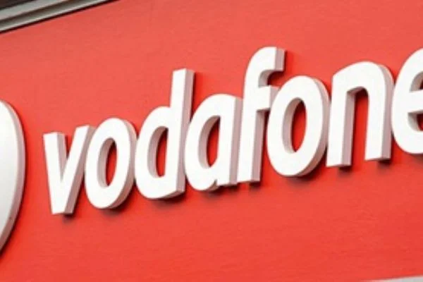 Vodafone Yanımda, 3 milyon TL değerinde hediye çekilişiyle diğer operatör kullanıcılarına da açılıyor