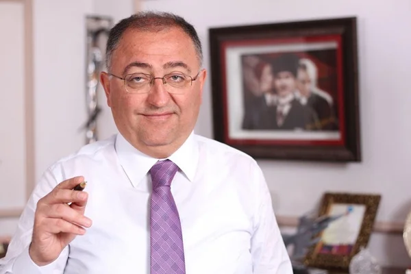 Yalova Belediye Başkanı görevden uzaklaştırıldı