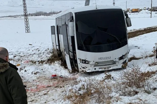 Ağrı'da gümrük görevlilerine roketli saldırı: Şehit ve yaralılar var