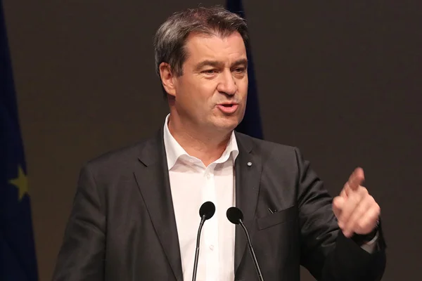 Alman siyasetçi Söder: AB salgınla mücadelede etkin değil