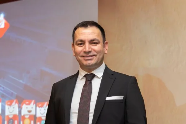 Aras Kargo'da gönderiler kadın eliyle anlam kazanıyor