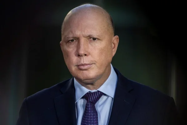 Avustralya İçişleri Bakanı Peter Dutton koronavirüse yakalandı