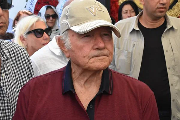 Aytaç Yalman, koronavirüs nedeniyle mi öldü?