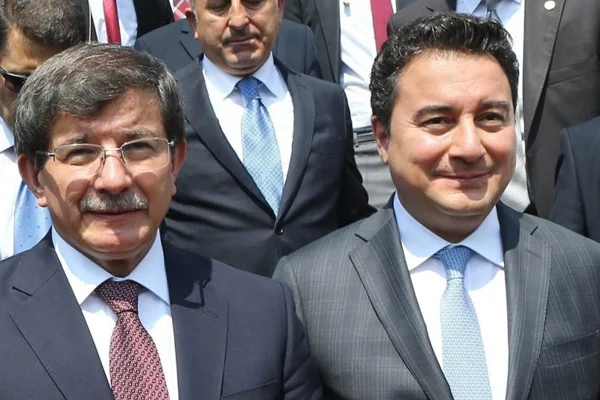 Babacan'dan dikkat çeken açıklama: Davutoğlu ile ciddi ayrışmamız var