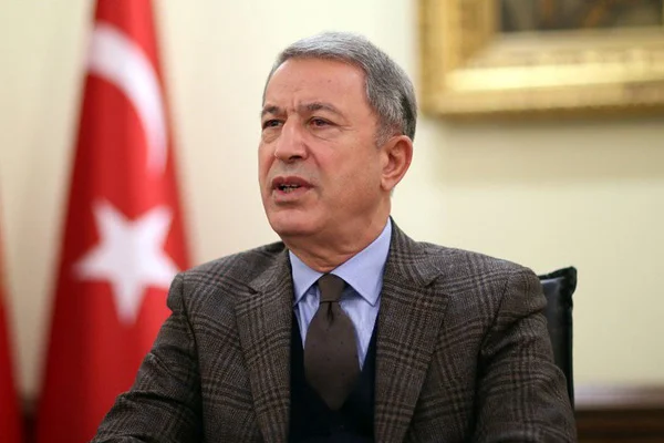 Bakan Akar'dan ''devriye başlayabilir'' sinyali