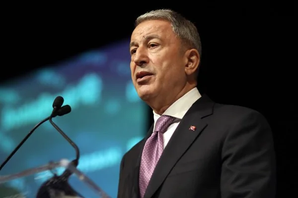 Bakan Akar'dan toplantı sonrası açıklama: TSK'da uygulanacak koronavirüs önlemleri