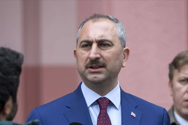 Bakan Gül: HSK'ya yetki verildi