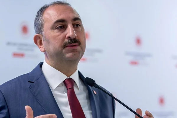 Bakan Gül, koronavirüs önlemlerini açıkladı: İzinli sayılacaklar