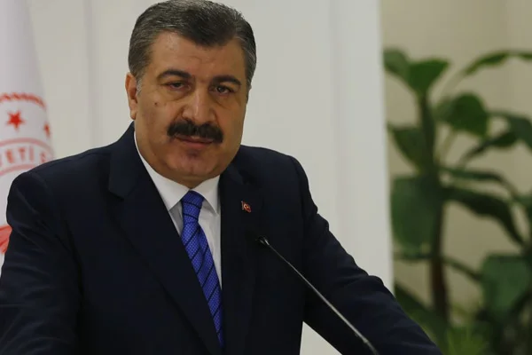 Bakan Koca'dan halka çağrı: Herkes kişisel OHAL'ini ilan etsin