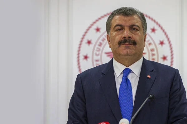 ''Bakan Koca, Erdoğan'ın sözleri üzerine gözyaşlarını tutamadı''