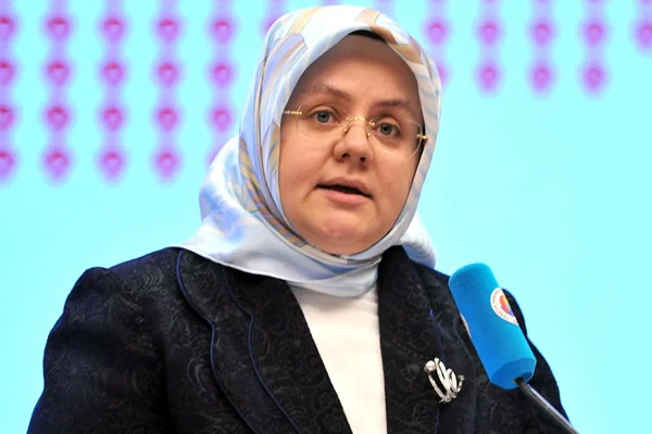 Bakan Selçuk açıkladı: İhtiyacı olan hanelere 1000 TL verilecek