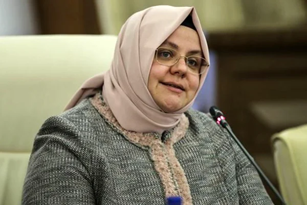 Bakan Selçuk'tan emeklilere bayram ikramiyesi açıklaması