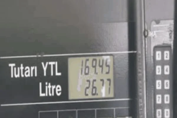 Benzin ve motorine indirim geliyor