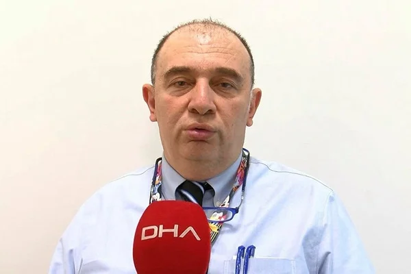 Bilim Kurulu Üyesi Ateş Kara'dan uyarı: Yaklaşık 10 dakika geçirdiğinizde risk oluşuyor
