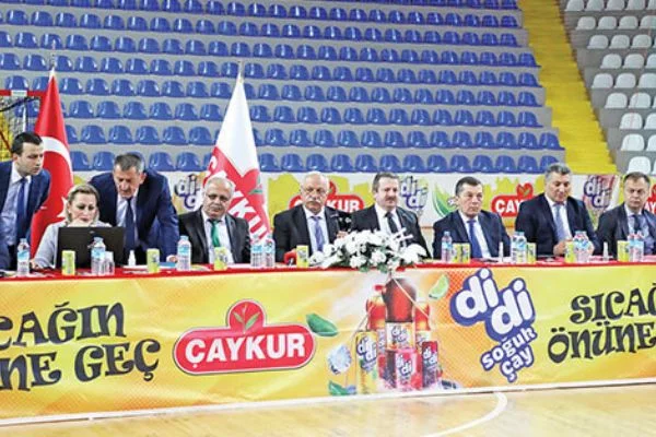 ÇAYKUR'un işçi alım kura çekimi Kovid-19 tedbirleri kapsamında izleyicisiz yapıldı