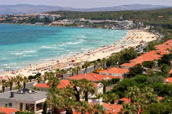 Çeşme'de 'Ne var ne yok?' diyenler için