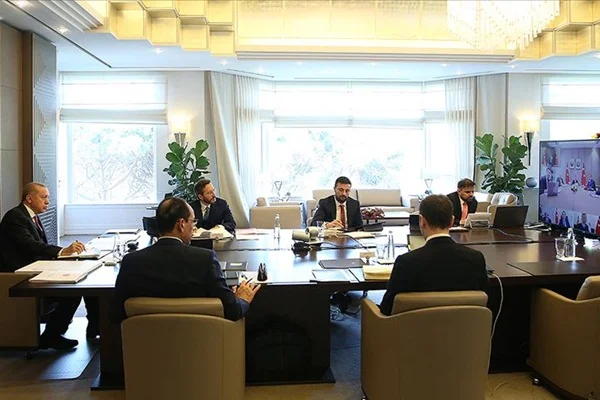 Cumhurbaşkanlığı Kabinesi, Erdoğan başkanlığında toplandı