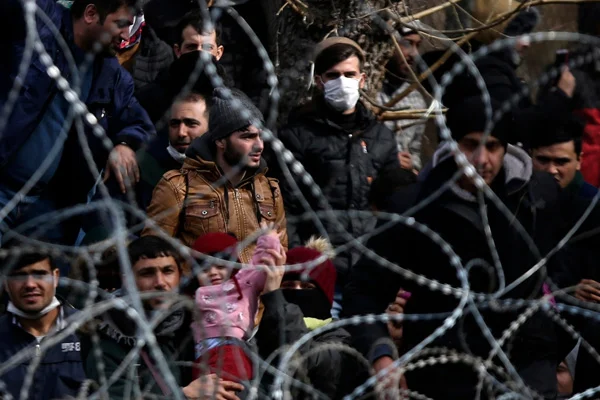 Dışişleri'nden AB'ye: Türkiye'ye çağrı yapmak yerine verdiğiniz sözleri tutun