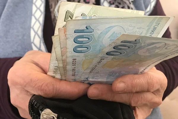 Diyanet, emekli promosyonları için açıklama yaptı