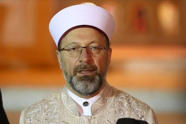 Diyanet İşleri Başkanı Erbaş'tan kadınlar günü mesajı