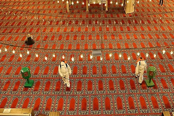 Diyanet'ten kritik açıklama: Cuma günü ve kandil gecesi camiler kapalı olacak